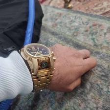 یه ساعت خوشکل وزیبا به فروش میرسددر حد سفر هست