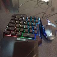 ماوس کیبورد طاق با اکانت فری فایر