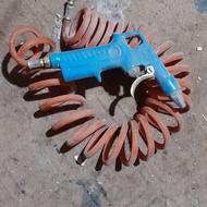 نازل باد (بادپاش )