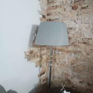 آباژور ایستاده توسی