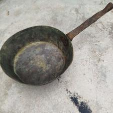 تابه مسی قدیمی