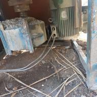 میکسر بلوک‌زنی دهنه 150 موتور 20 اسب گیربکس روسی