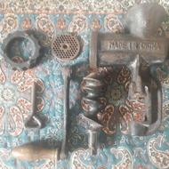 چرخ گوشت قدیمی دستی