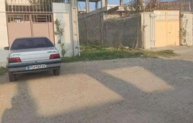 زمین اول خ معلم پشت مغازهای محمدی