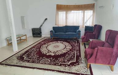 ویلا اجاره‌ای روزانه لب‌ساحل‌محمودابا‌د درخدمتیم