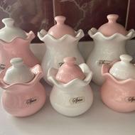 ظروف آشپزخانه