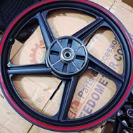 خریدار رینگ پنج پر اسپرت موتور دست دو