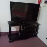 تلوزیون 32 ال سی دی ، دیجیتال ، میز