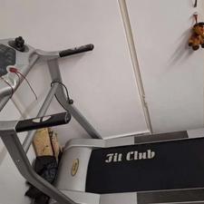 تردمیل و وسایل خانه