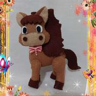 اسب های نماد سال جدید(عروسک های نمدی)