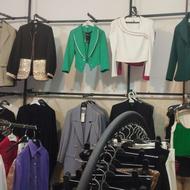 رگال لباس فلزی و مانکن