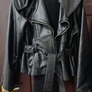 کت چرم با ماکسی بلند