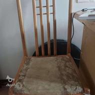 صندلی چوبی نیاز به تعمیر