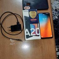گوشی سامسونگA20*درحد نو سالم تمیز