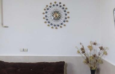 آپارتمان خوش نقش سه طبقه طبقه همکف