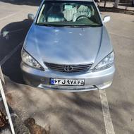 تویوتا کمری گرند