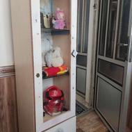 کمد و ویترین