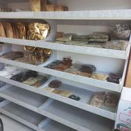 فروش میز و قفسه های در