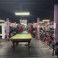 منشی‌ باشگاه