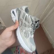 کفش کتانی اصل ویتنام