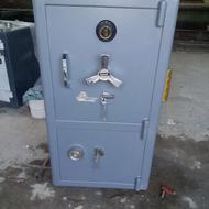 گاوصندوق سنگین و سبک