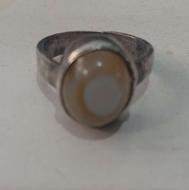 انگشتر زنانه سنگ باباقوری قدمت تاریخی بشرط نقره