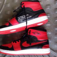 فروش یک جفت کتانی نو