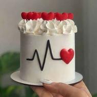 کیک تولد برای ولنتاین