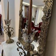 آینه و شمعدان و میز کنسول