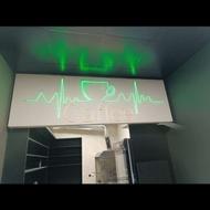 تابلو نئون پلکسی قهوه