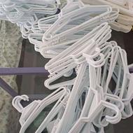 چوب لباسی _ رگال