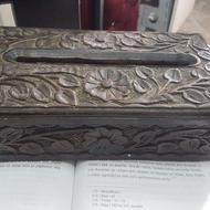 جاکلنکسی چوب گردو منبط کاری