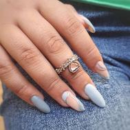 کاشت ناخن با قیمت منصفانه میدان آزادی