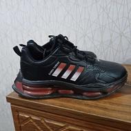 کتونی در حد نو سایز 38