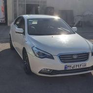 بسترن کم کار بیعیب و تمیز