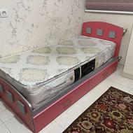 تخت نوجوان و کمد و‌میز تحریر و تشک 30سانتی