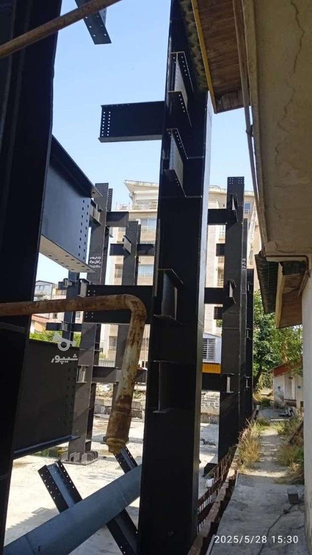 جوشکاری و نصب سازهای فلزی وغیره