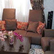 مبل راحتی به همراه ناهار خوری