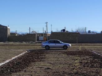 240 متر زمین مسکونی سند دار