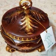 دکوری نفیس عتیقه اکبند