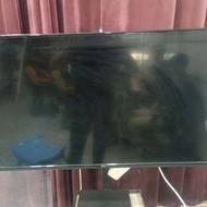 یک عدد تلویزیون وپی اس 4