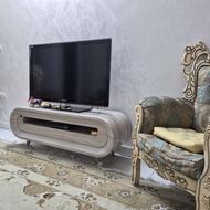 میز تلویزیون در حد نو