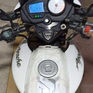 آپاچی 180 مزایده