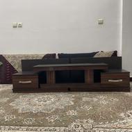 میز تلویزیون سالم بدون هیچ اسیبی در حد نو ولی کارکرده