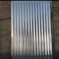 یک برگ ورق شیروانی