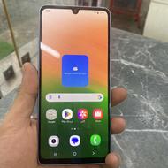 سامسونگA33حافظه128گیگ رام6 فوق سالم بدون نقطه