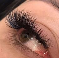 کاشت مژه و اکستنشن مژه