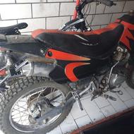 موتور تریل 200 پیشرو زیب استار