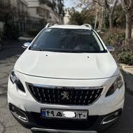 پژو 2008 رنگ سفید مدل 98000 کارکرد 58000