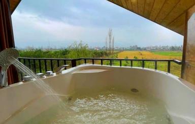 کلبه جکوزی دار وند